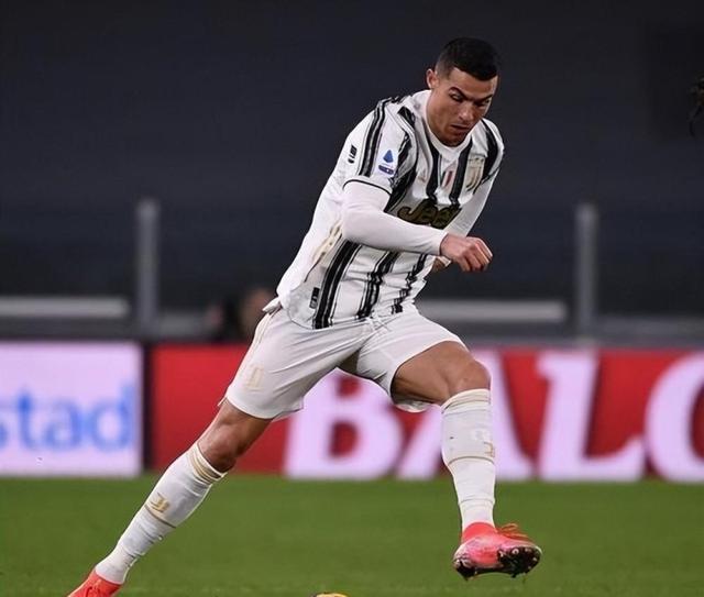 尤文图斯坚守榜首位置,实力不可小觑的简单介绍 尤文图斯坚守榜首位置,实力不可小觑的简单介绍