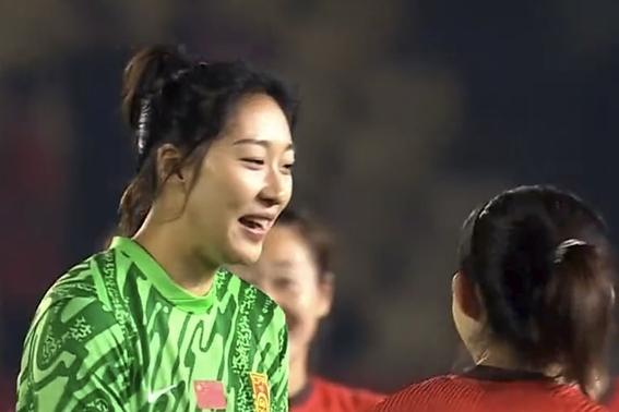 中国女足在热身赛中获得胜利