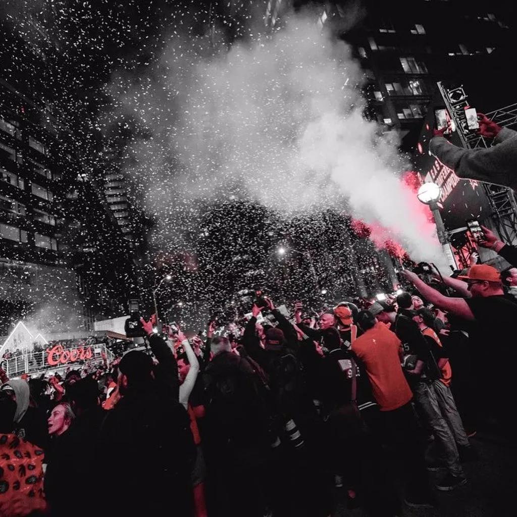 北美淘汰赛掀起热烈讨论,球迷狂热追捧的简单介绍 北美淘汰赛掀起热烈讨论,球迷狂热追捧的简单介绍