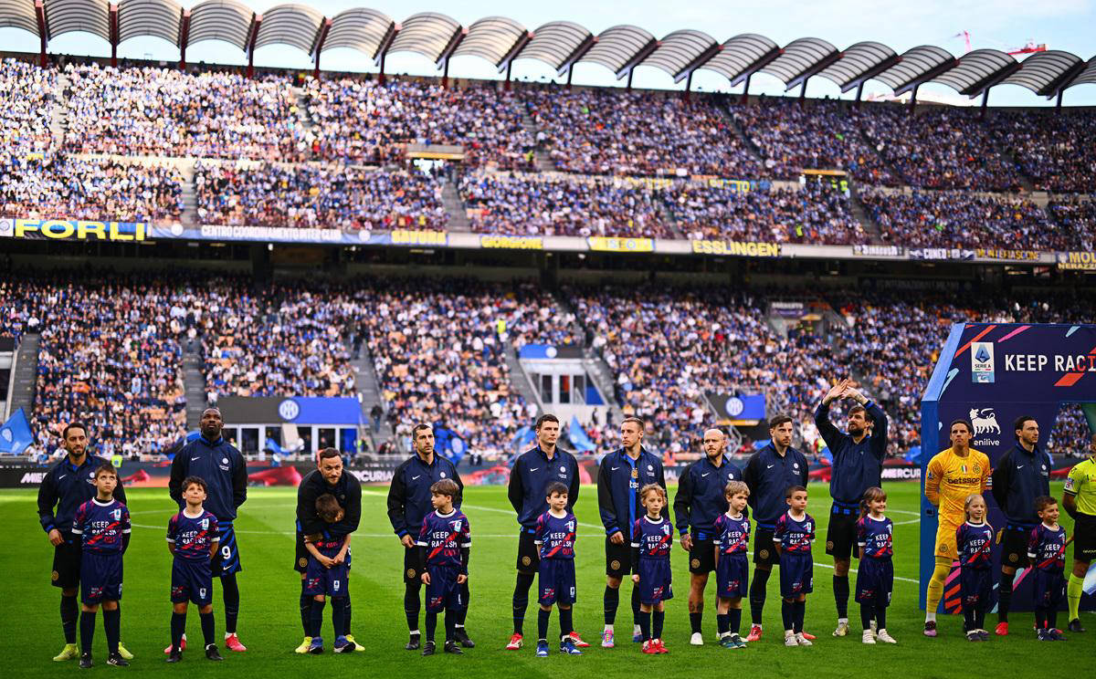 巴黎圣日耳曼比战平阿贾克斯的简单介绍 巴黎圣日耳曼比战平阿贾克斯的简单介绍