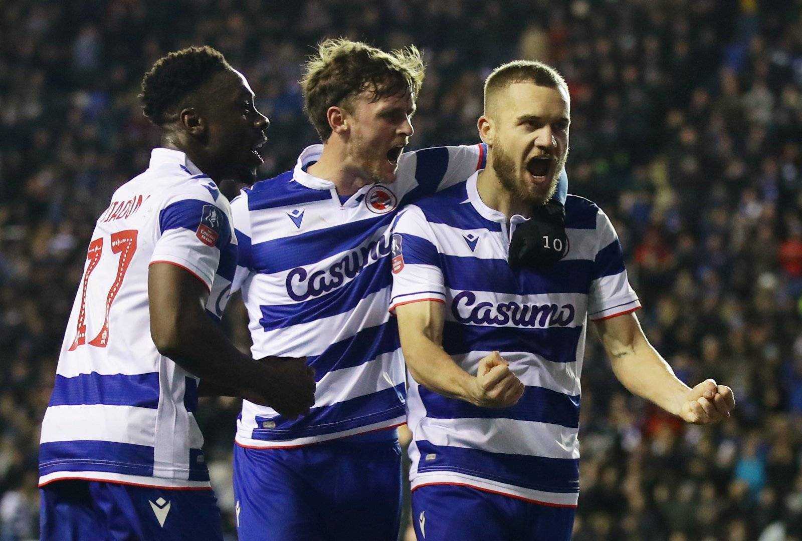 关于雷丁主场取胜,冲击升级资格的信息 关于雷丁主场取胜,冲击升级资格的信息