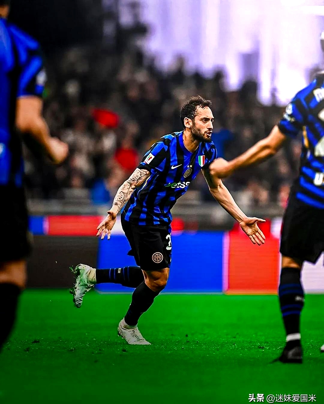 AC米兰成功挖角尤文图斯后卫,强化后防实力备战下赛季 AC米兰成功挖角尤文图斯后卫,强化后防实力备战下赛季