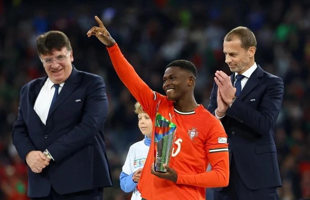 欧国联冠军之争将迎来高潮，胜负难分