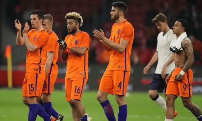 荷兰队伍迎来波兰强敌，备战一触即发