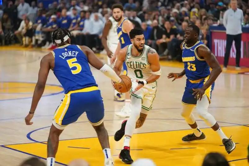 开拓者主场告捷，阻止对手取得五连胜的简单介绍