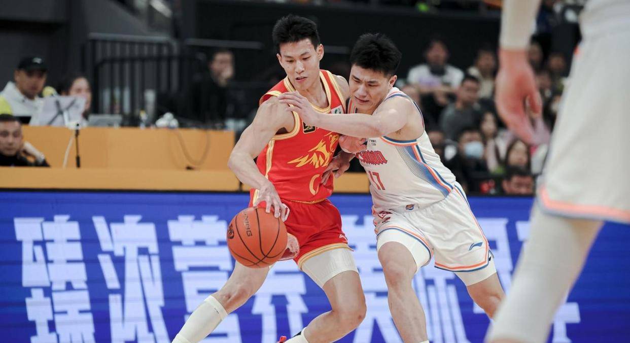 三亿体育体育中国官网-球队矛盾再次爆发，内部种种矛盾令人担忧的简单介绍